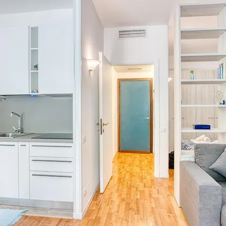 - Steps From Historic Heart Daire *